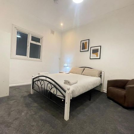 Private Double Room In Stratford London Luaran gambar